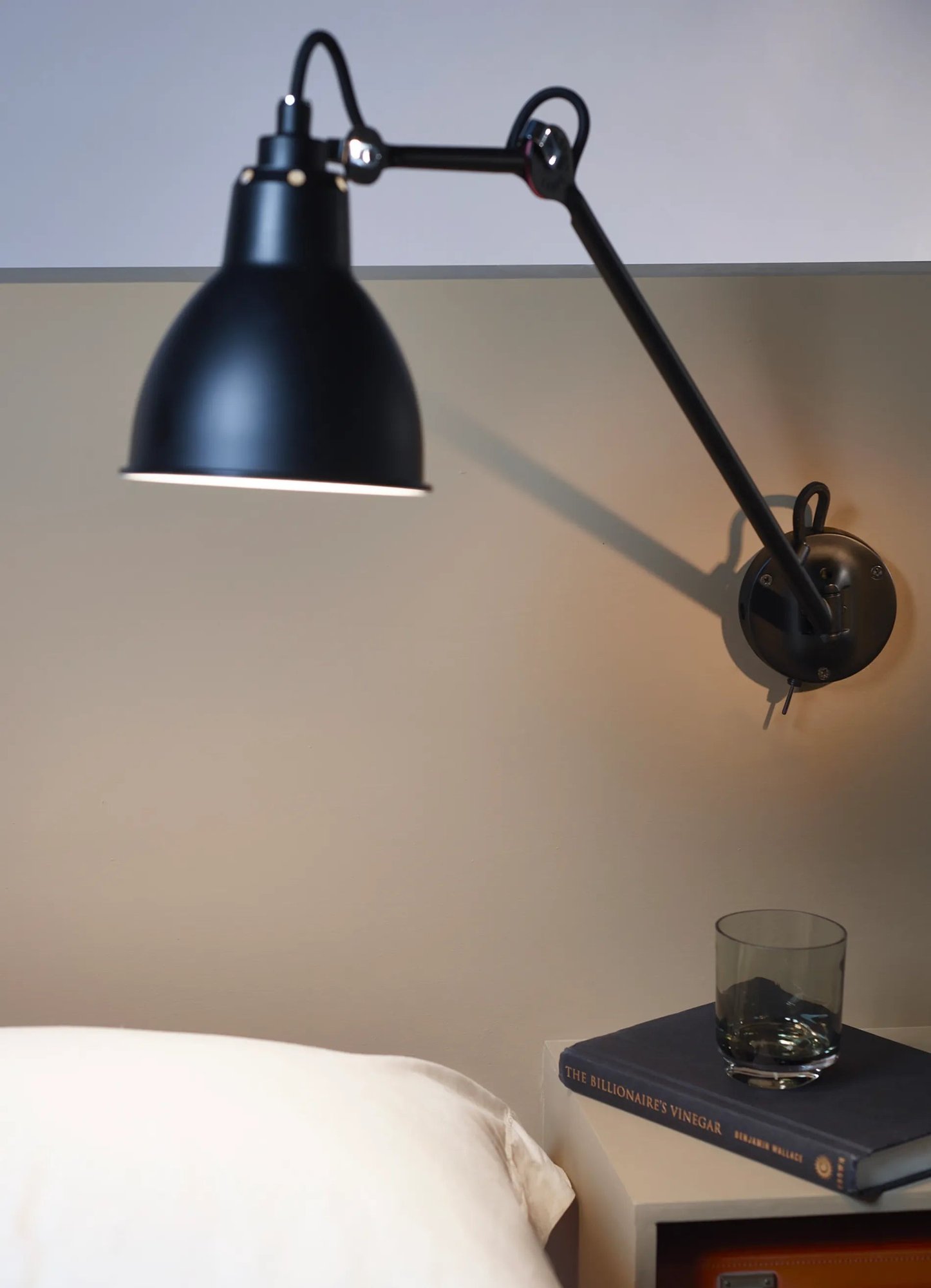 Настенный светильник Lampe Gras / N°122 DCW éditions
