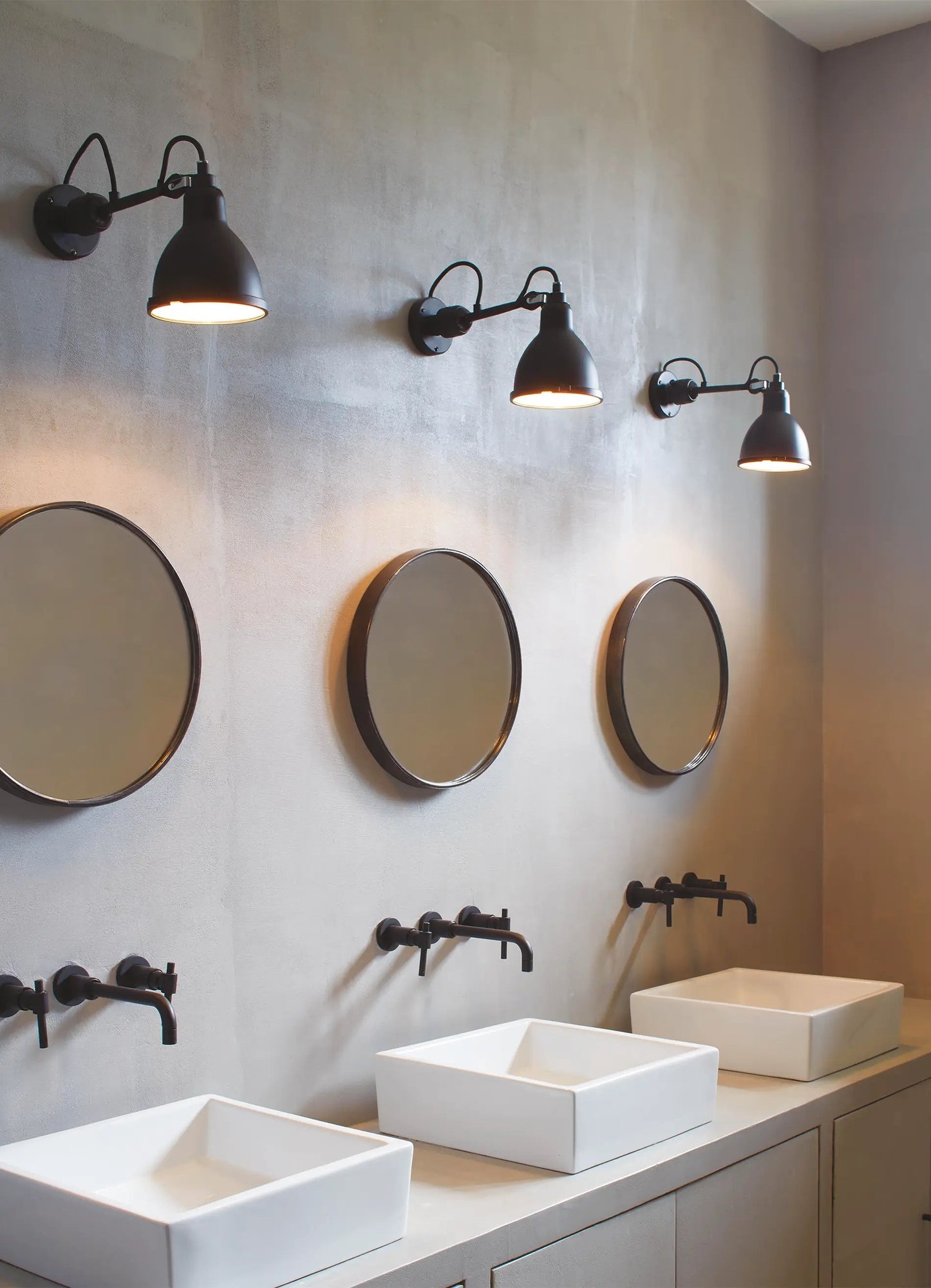 Светильник для ванной Lampe Gras N°304 Bathroom DCW éditions