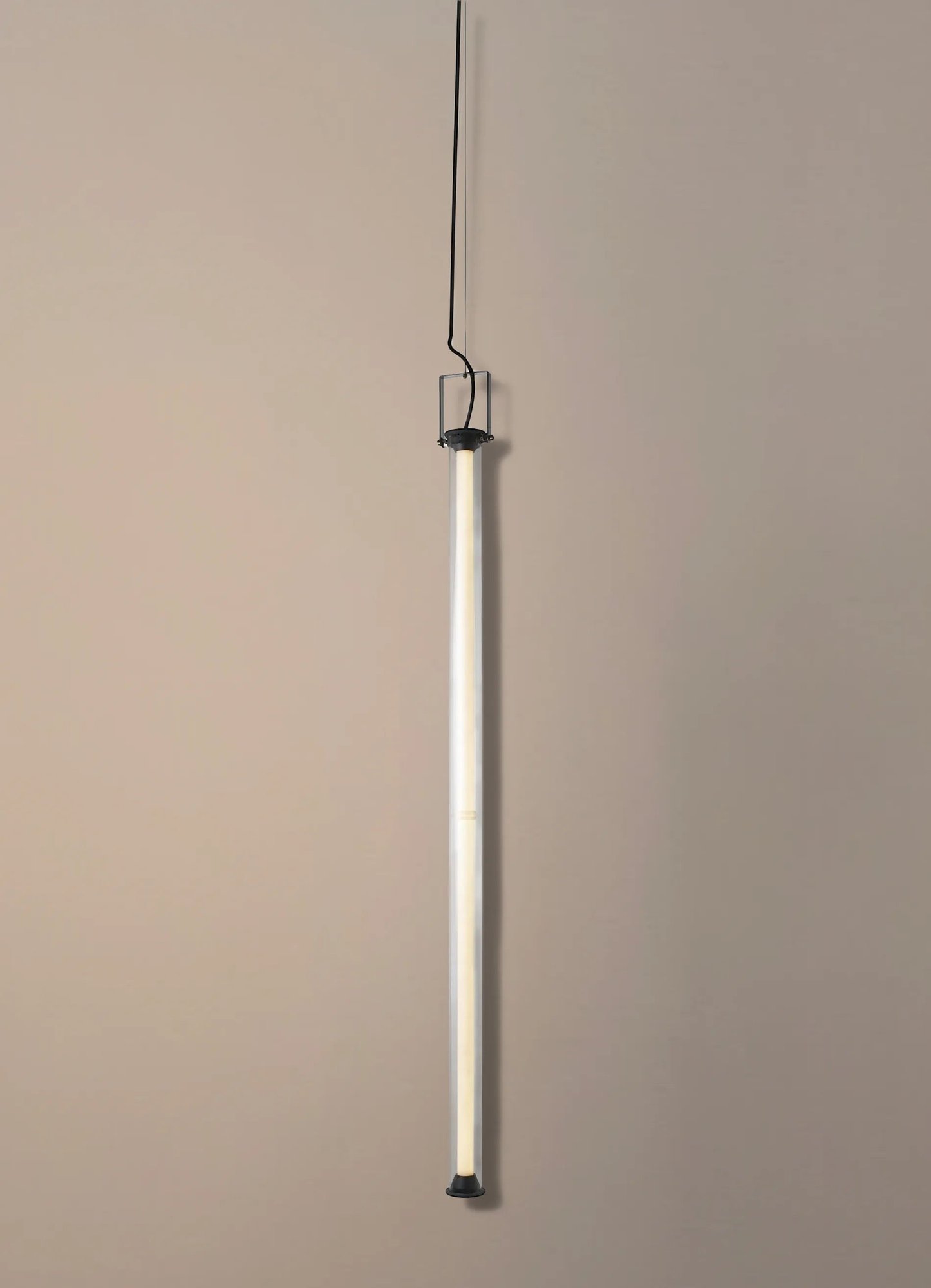 Подвесной светильник In The Tube 360 / 1600 Pendant Vertical DCW éditions